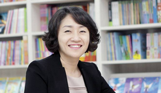 맘스플래닛 잉글리쉬 로고